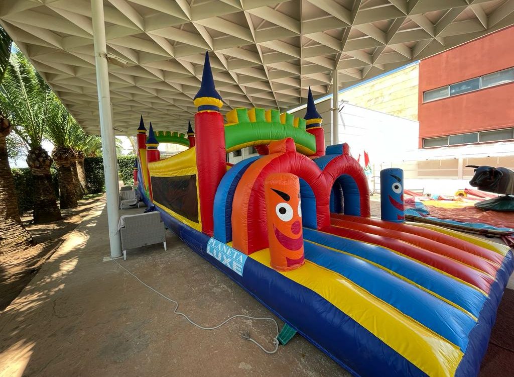 Castillo-con-obstaculos-16
