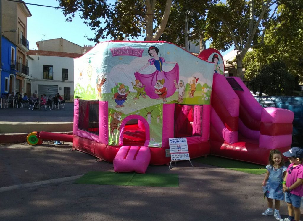 Hinchable-Blancanieves-Grande-1-1