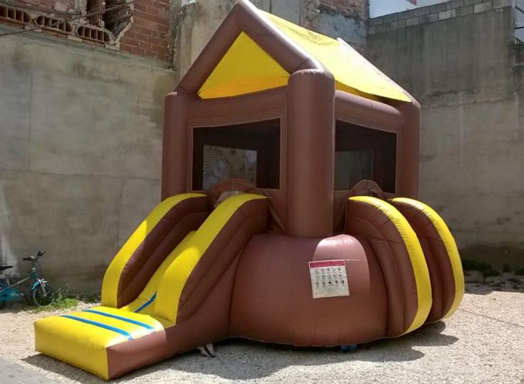 Hinchable-casita-tarzan-mediano-4