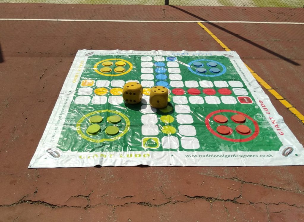 Parchis-2